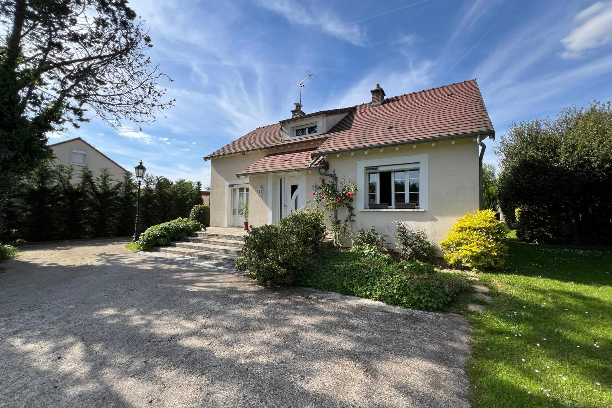 Villa Les Sablons à La Houssaye-en-Brie Extérieur photo