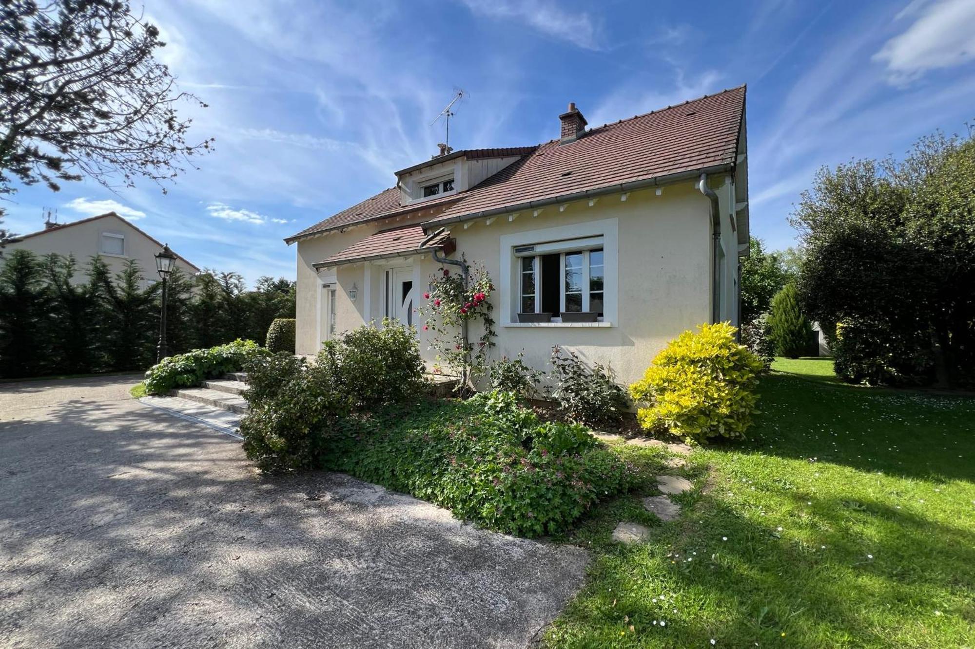 Villa Les Sablons à La Houssaye-en-Brie Extérieur photo