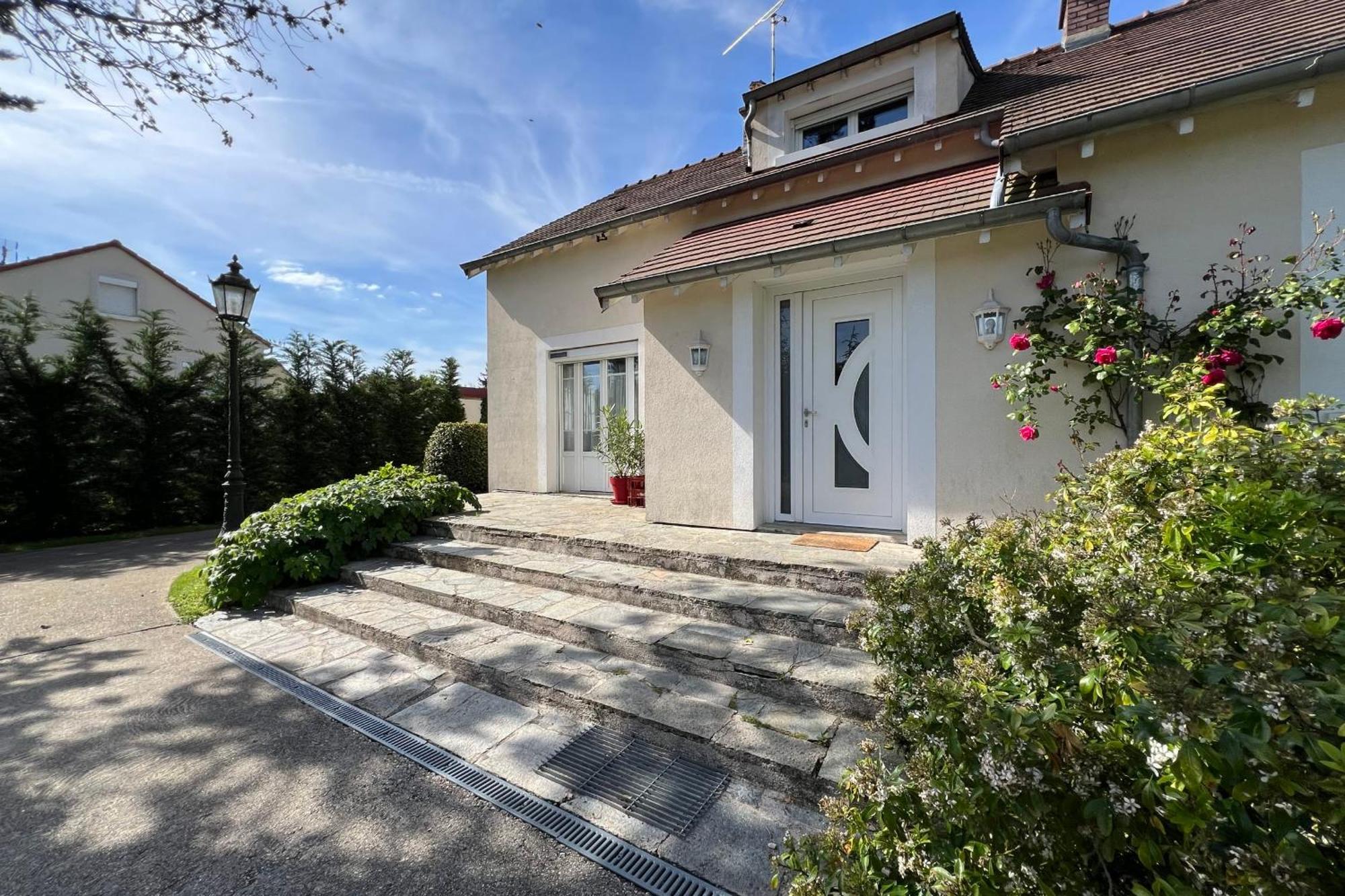 Villa Les Sablons à La Houssaye-en-Brie Extérieur photo