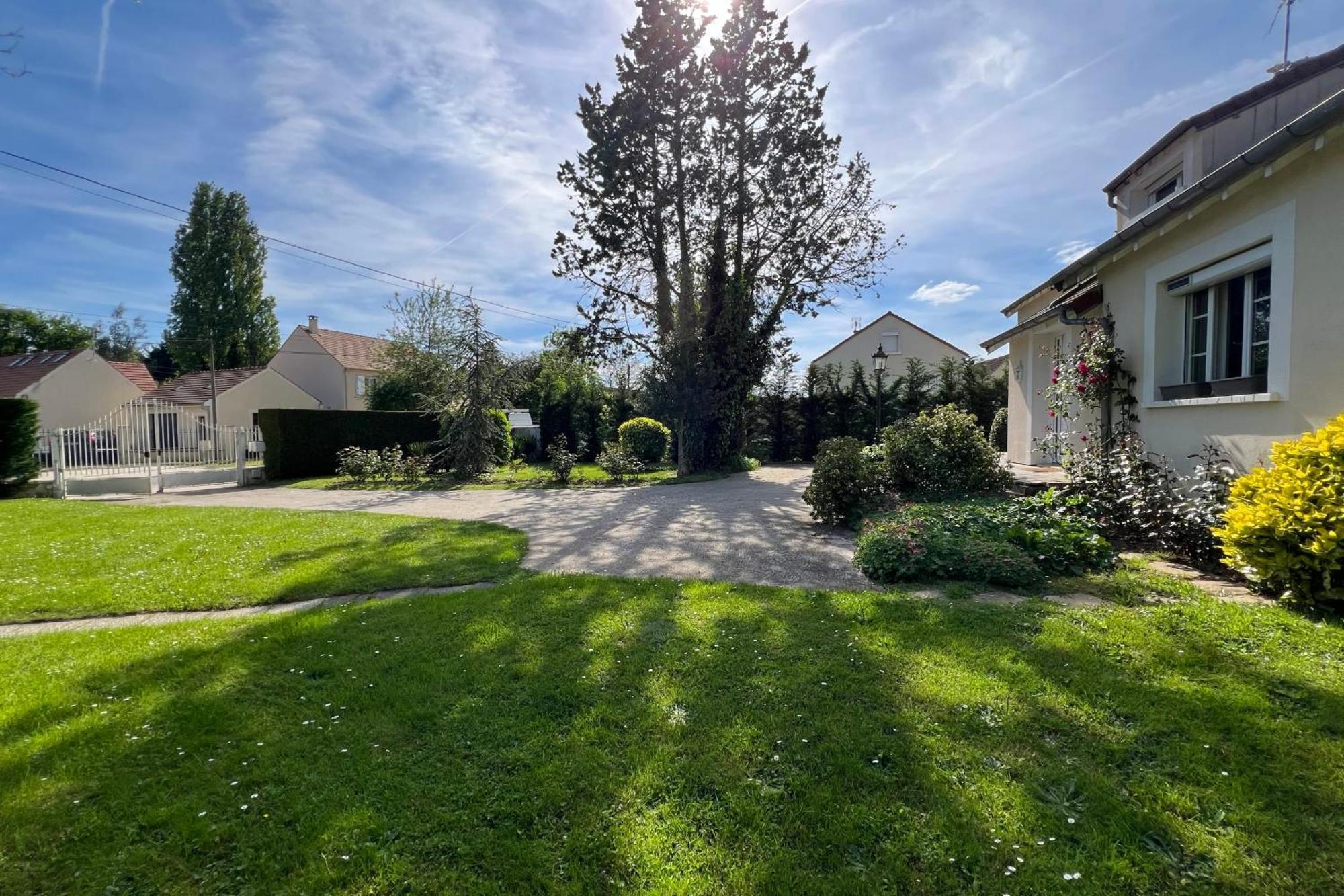 Villa Les Sablons à La Houssaye-en-Brie Extérieur photo