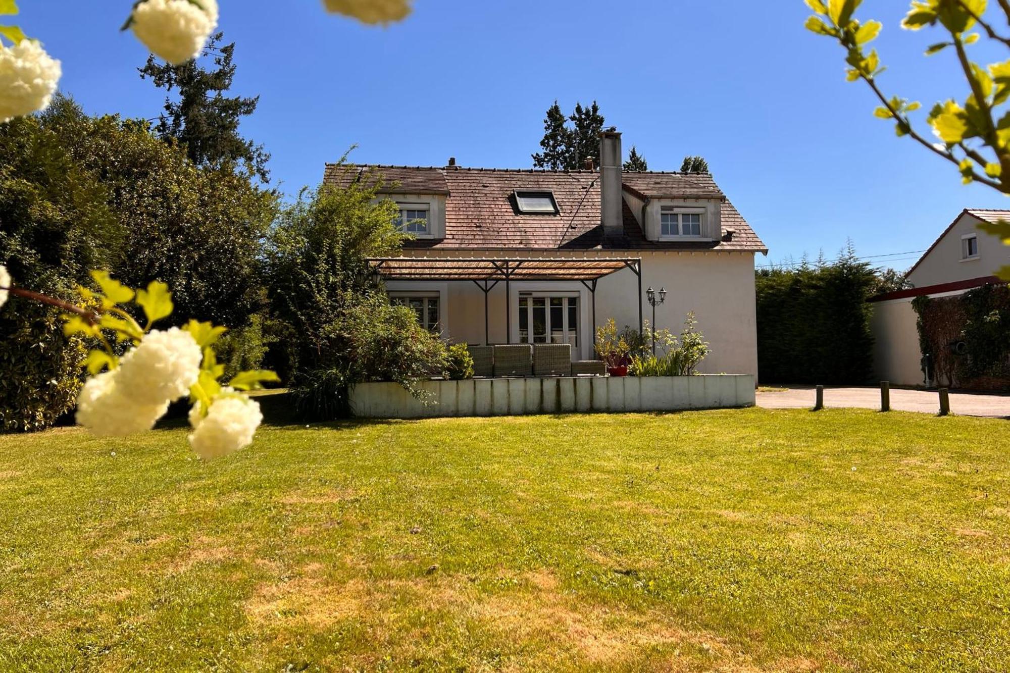 Villa Les Sablons à La Houssaye-en-Brie Extérieur photo